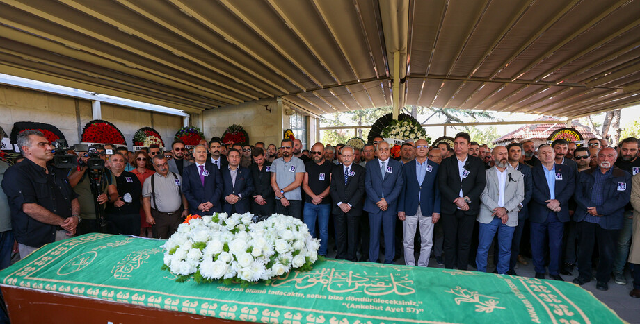 CHP Genel Başkanı Kemal Kılıçdaroğlu, Onur Şener’in Cenaze Törenine Katıldı
