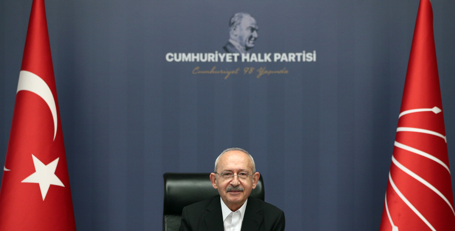 CHP Genel Başkanı Kemal Kılıçdaroğlu, Bu Akşam Saat 21.00'de Twitter Hesabından Açıklama Yapacağını Duyurdu 