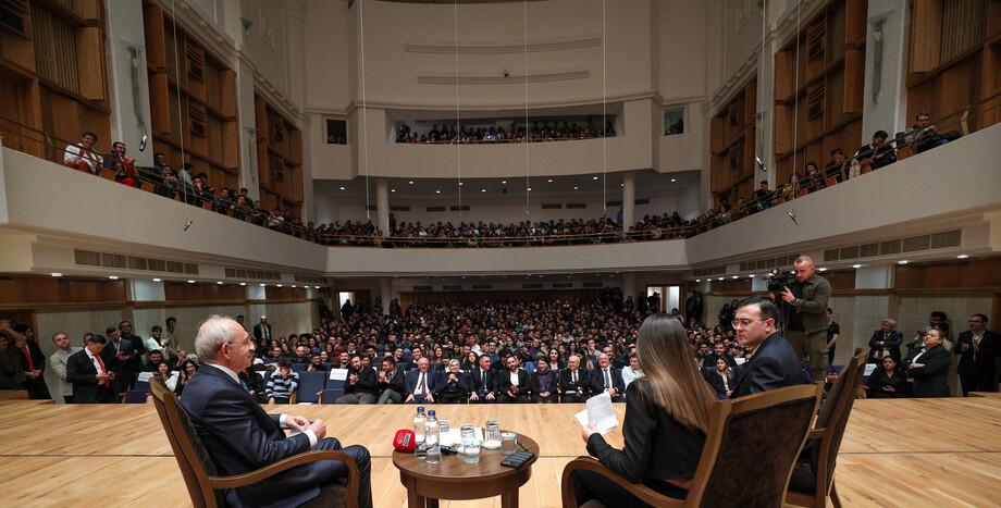 CHP Genel Başkanı Kemal Kılıçdaroğlu, Bilkent Üniversitesi'nde Öğrencilerle Bir Araya Geldi