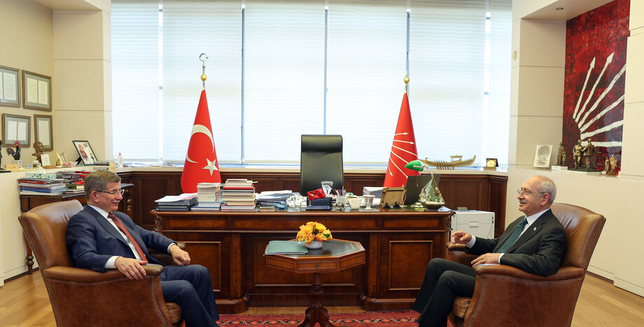 CHP Genel Başkanı Kemal Kılıçdaroğlu, Gelecek Partisi Genel Başkanı Ahmet Davutoğlu’yla Bir Araya Geldi 