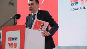 chp,adana,kongre,anıl tanburoğlu