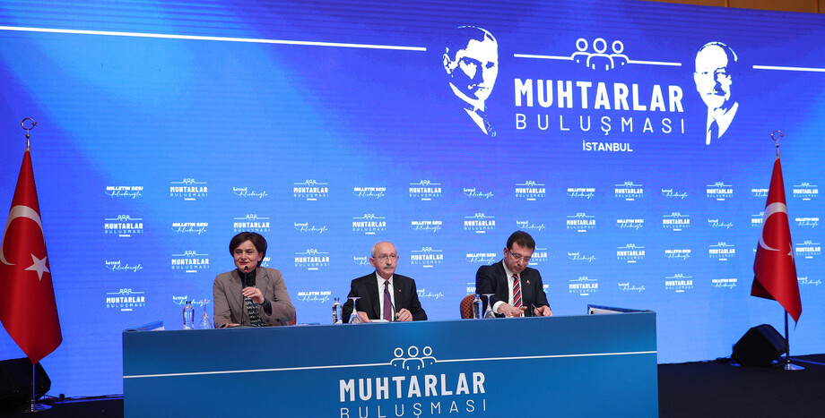 CHP Genel Başkanı Kemal Kılıçdaroğlu, İstanbul Bakırköy'de Düzenlenen Muhtarlar Buluşmasına Katıldı