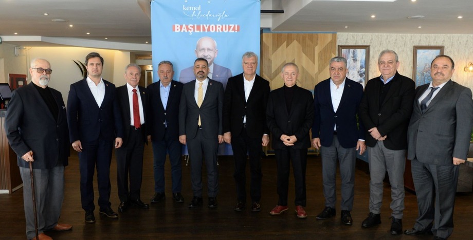  CHP İZMİR İL BAŞKANLARI ZİRVESİNDEN TEK MESAJ - BAŞLIYORUZ!