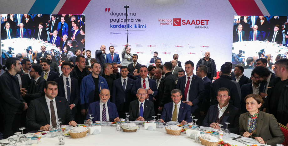 CHP Lideri ve Cumhurbaşkanı Adayı Kılıçdaroğlu, Saadet Partisi İstanbul İl Başkanlığı’nın İftar Programına Katıldı