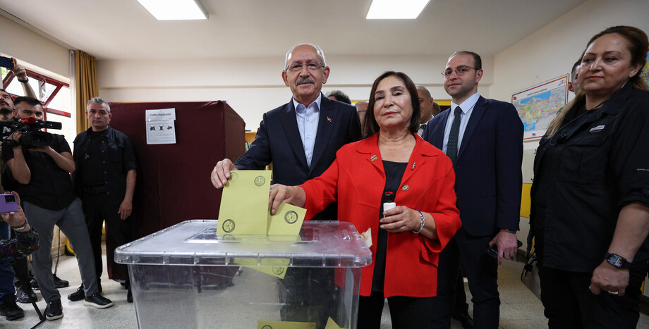  13. Cumhurbaşkanı Adayı Kılıçdaroğlu'ndan Yurttaşlara Oy Kullanma Çağrısı: "Geleceğin Yürüyüş Mesafesi Kadar Yakın"