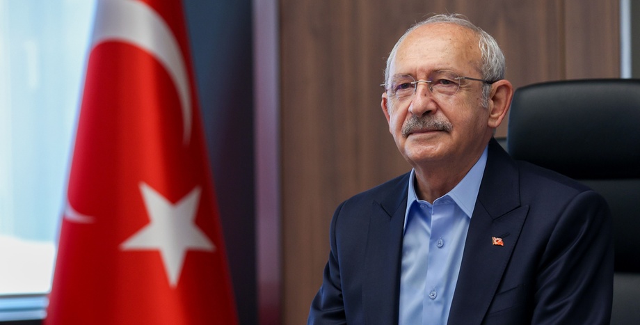 CHP Genel Başkanı Kemal Kılıçdaroğlu, Milli Güreşçi Buse Tosun Çavuşoğlu'nu Tebrik Etti
