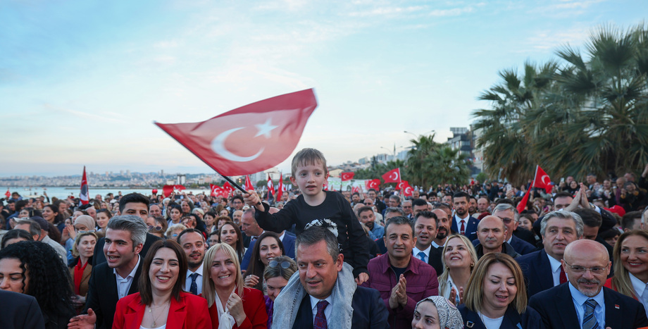 CHP Genel Başkanı Özgür Özel: “Samsun’da Birinci Parti Olana Kadar Seferberlik İlan Ediyoruz” 