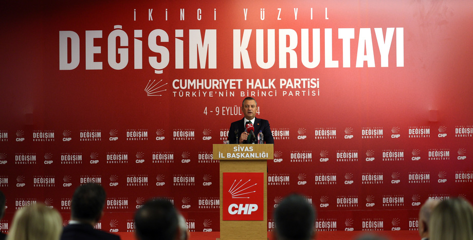 Cumhuriyet Halk Partisi Lideri Özgür Özel: “CHP’nin Kurultayları Görev Almaz, Görev Verir”