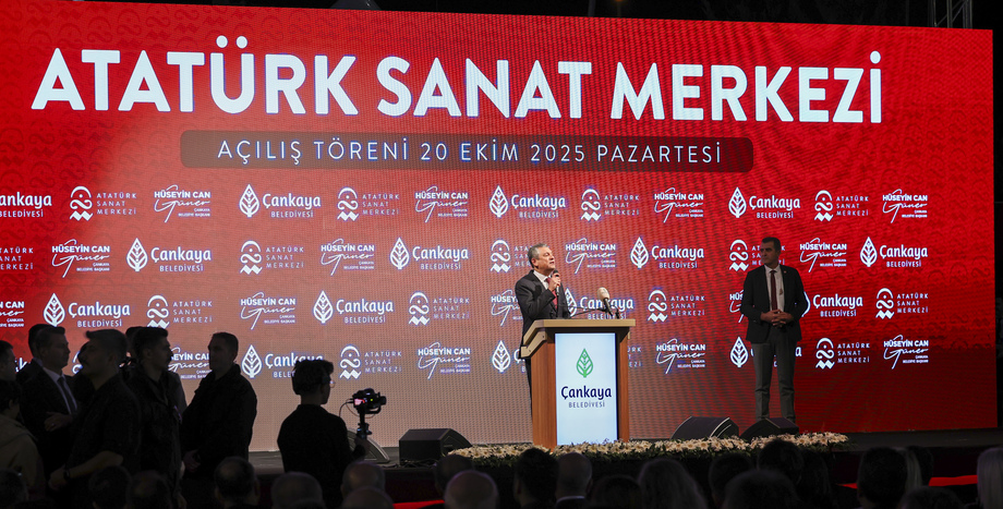 CHP Lideri Özgür Özel: “‘İpe Sapa Gelmez İftiranameler’ Demiştik, 500 Sayfalık Bir Perişanlık Belgesiyle Karşı Karşıyayız”