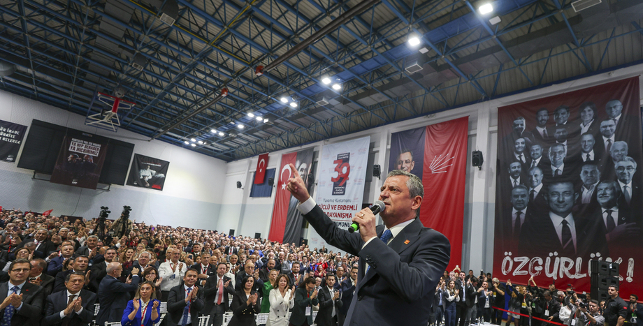 Cumhuriyet Halk Partisi Genel Başkanı Özgür Özel: “Cesareti Varsa Karşımıza Çıksın, Defterini, Notunu Milletimiz Versin”