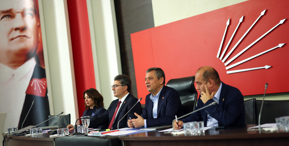 CHP Genel Başkanı Özgür Özel, CHP Parti Meclisi Toplantısına Başkanlık Etti