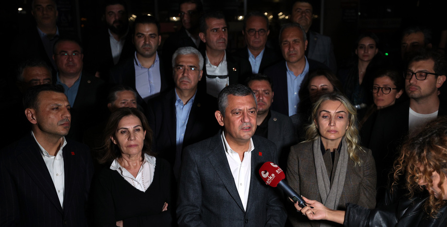 Cumhuriyet Halk Partisi Genel Başkanı Özgür Özel: “Bugün Bizim İçin Bir Bitiş Değil, Başlangıçtır; Bu Acizler Bitmiştir”
