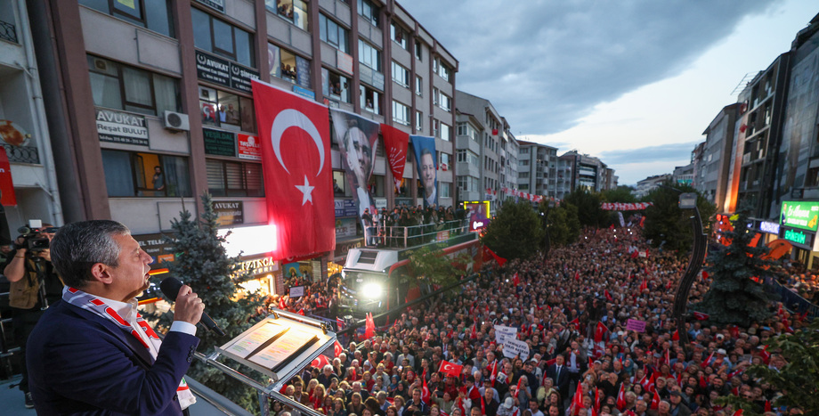 CHP Lideri Özel: "Kimse Muhalefete Muhalefetle Uğraşmasın, Hedefimiz Belli; Sandık Gelecek, Bu Ceberut İktidar Gidecek"