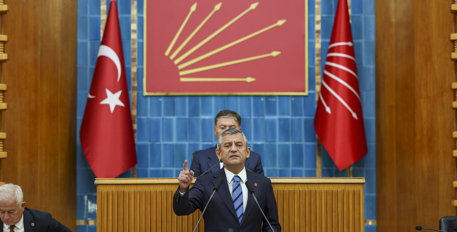 CHP Lideri Özgür Özel: “Başta Beyaz ve Ak Toroslar Olmak Üzere Çeteleri Dağıtacak, Adalet Dağıtılmasının Önünü Açacağız”
