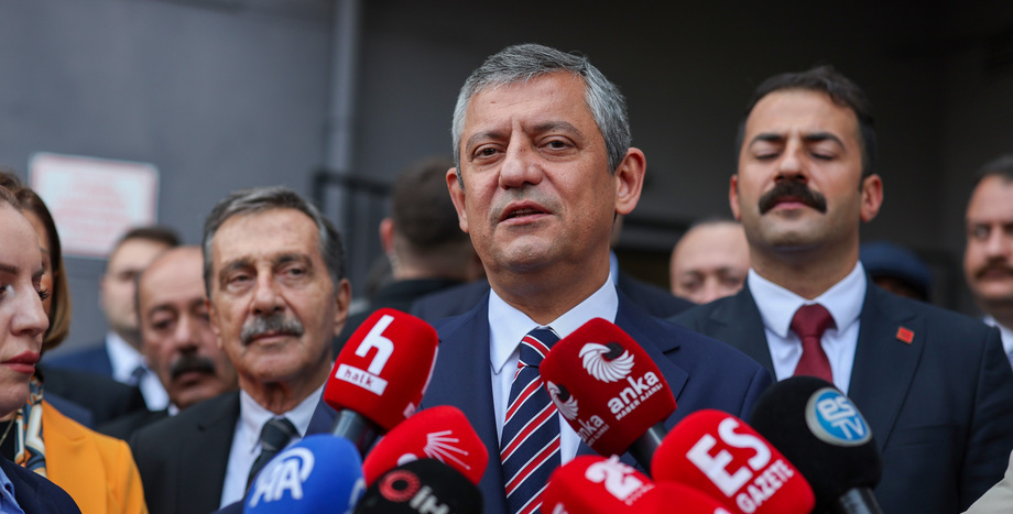 CHP Genel Başkanı Özgür Özel: “Ben Savcılara Ne Dediğimi Biliyorum, Lüksemburg’daki Pisliği Yalanlarla Örtemezsiniz”