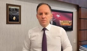 Deniz Yavuzyılmaz,CHP,AKP,Çalışma Bakanlığı,Mühendis Maaşları,Yabancı Mühendis,Kamu Mühendisi,Maaş Farkı,Ayrımcılık,Yerlilik,Millilik,İkiyüzlülük,104 bin TL,68 Bin TL,36 Bin Tl,Maaş Tarifesi,Ücret Eşitsizliği,Personel Politikası,Hükümet Eleştirisi