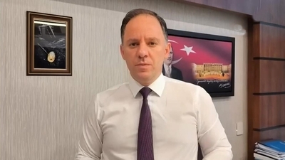 Deniz Yavuzyılmaz,CHP,AKP,Çalışma Bakanlığı,Mühendis Maaşları,Yabancı Mühendis,Kamu Mühendisi,Maaş Farkı,Ayrımcılık,Yerlilik,Millilik,İkiyüzlülük,104 bin TL,68 Bin TL,36 Bin Tl,Maaş Tarifesi,Ücret Eşitsizliği,Personel Politikası,Hükümet Eleştirisi