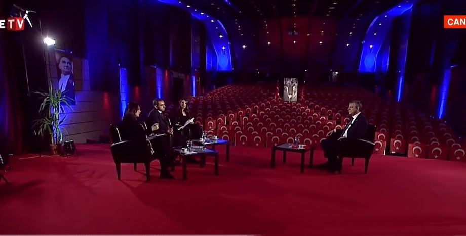 CHP Lideri Özgür Özel: “Cumhuriyet Halk Partisi Demir Leblebi Gibidir, Isırmaya Kalkanın Dişini Kırar”