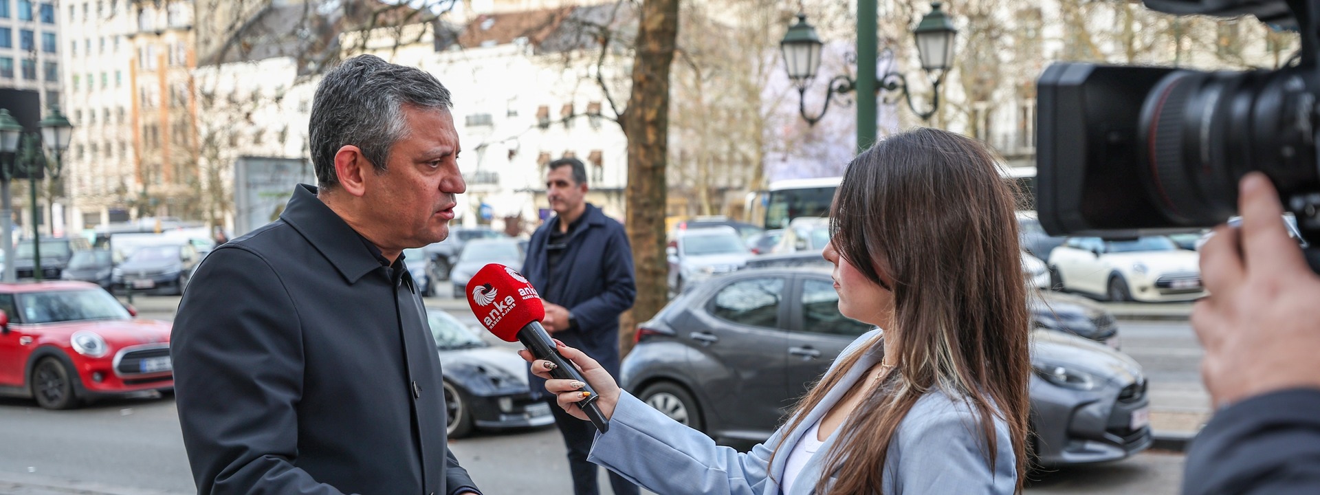 Özgür Özel İHA açıklaması,savunma zafiyeti,ANKA haber ajansı,röportaj, S-400 F-35 tartışması,Ankara İHA olayı,CHP Lideri,Türkiye hava savunma sistemi zafiyeti,S-400 neden kullanılmıyor,F-35 projesinden çıkarılma süreci,Türkiye hava sahası ihlali 2025,çelik kubbe ve hava savunma,AKP savunma sanayi hataları,CHP lideri basın açıklaması,CHP milli güvenlik politikası