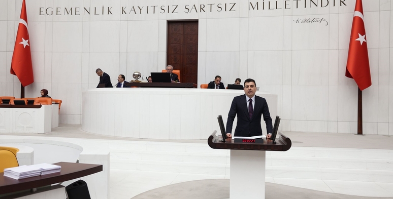 Zeynel Emre,CHP ,PArti Sözcüsü,Emekli,Barınma Krizi,Kira Yardımı,Göç,TBMM,Ekonomi,Emekli Maaşı,Sosyal Devlet,Konut Krizi