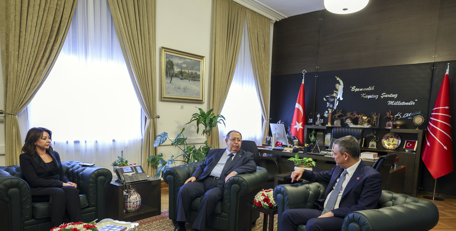 CHP,Genel Başkan Özgür Özel,TBMM,YSK,Ahmet Yener,Gül Çiftci,Ankara Siyaset Haberleri,Siyaset Son Dakika,Sıcak Gelişme