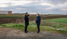 CHP,Cumhuriyet Halk Partisi,Genel Başkan,Lider,Özgür Özel,Erken Seçim Talebi,Hodri Meydan ,Siyaset Son Dakika,Silivri Cezaevi Önünde Canlı Yayın,Tele2,Adalet,Yargı,Akın Gürlek ,Millet İradesi,Sandık,Asgari Ücret,iktidarın meşruiyet tartışması, Geçim krizi ve erken seçim