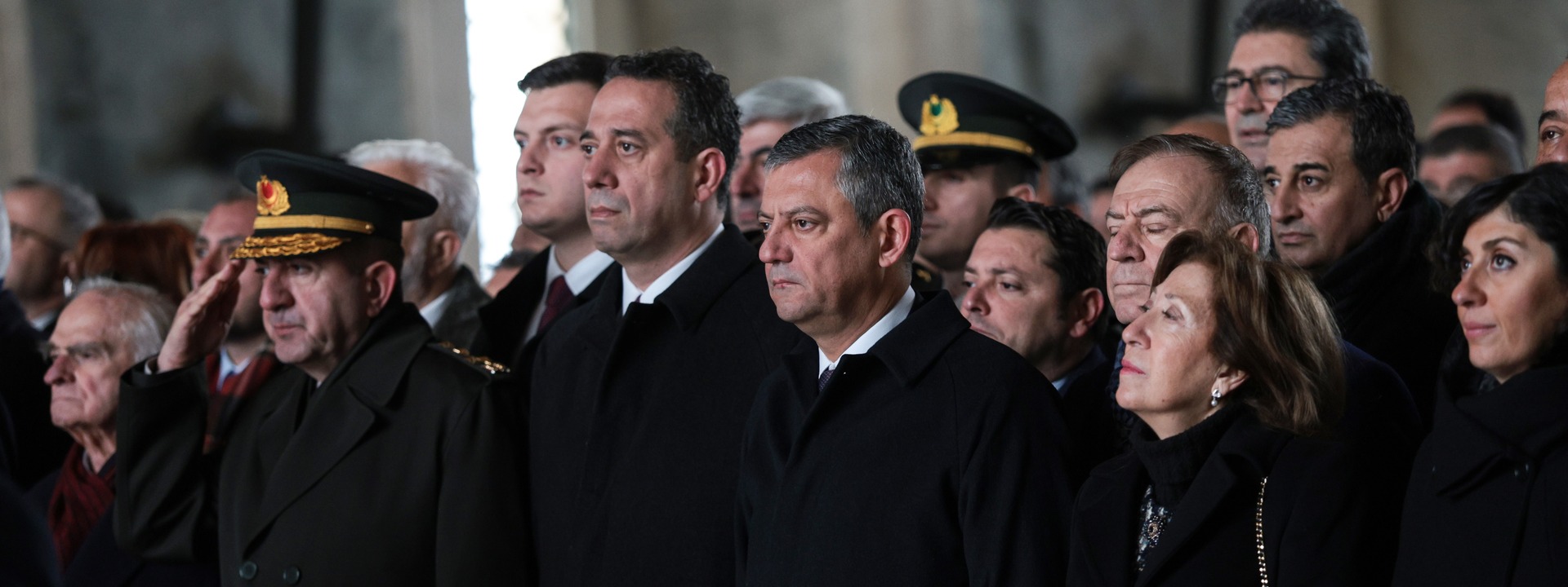 Özgür Özel,İsmet İnönü,CHP,İkinci Cumhurbaşkanı,2. Genel Başkan,Kurucu irade,Kurtuluş,Lozan,Atatürk,Silah Arkadaşı,Anma Töreni,Tarih,Anıtkabir,ölümünün 52.yılı,çok partili hayat,25 Aralık 