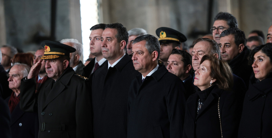 Özgür Özel,İsmet İnönü,CHP,İkinci Cumhurbaşkanı,2. Genel Başkan,Kurucu irade,Kurtuluş,Lozan,Atatürk,Silah Arkadaşı,Anma Töreni,Tarih,Anıtkabir,ölümünün 52.yılı,çok partili hayat,25 Aralık 