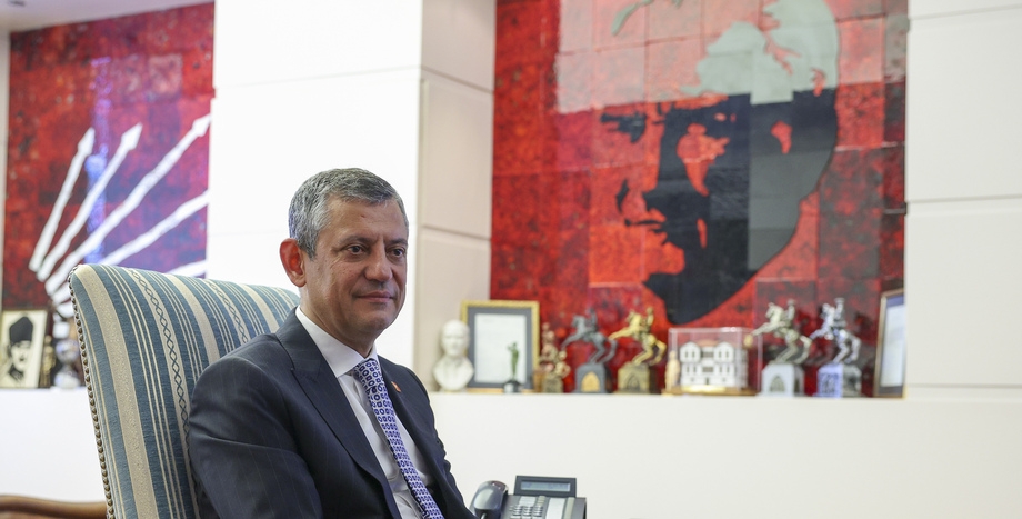 CHP Genel Başkanı Özgür Özel’den Regaip Kandili Mesajı