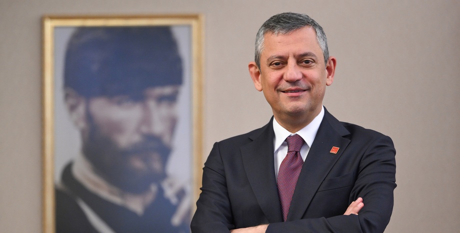CHP Lideri Özgür Özel'den Gazi Mustafa Kemal Atatürk’ün Ankara’ya Gelişinin 106’ncı Yılı Mesajı