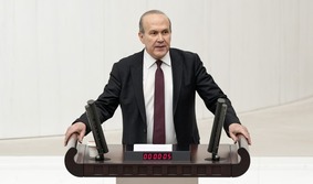 Namık Tan,Hakan Fidan,Dışişleri Bakanlığına soru önergesi,kara para aklama iddiaları,Libya fonları,Irak fonları,Ukrayna fonları,Türkiye finansal sistem,CHP dış politika,Namık Tan açıklamaları,Hakan Fidan soru önergesi