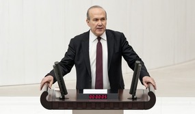 Namık Tan,Hakan Fidan,Dışişleri Bakanlığına soru önergesi,kara para aklama iddiaları,Libya fonları,Irak fonları,Ukrayna fonları,Türkiye finansal sistem,CHP dış politika,Namık Tan açıklamaları,Hakan Fidan soru önergesi