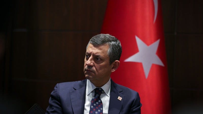 Özgür Özel,Yalova şehitleri,DEAŞ operasyonu,şehit polisler,CHP taziye mesajı,Yalova son dakika,terörle mücadele,Özgür Özel taziye