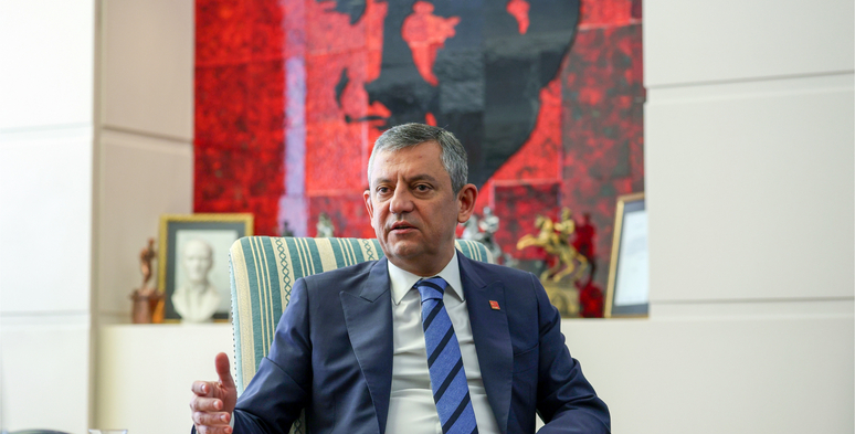 Özgür Özel açıklaması,Bilge Kağan Şarbat neden tutuklandı,CHP asgari ücret protestosu,Kadıköy asgari ücret eylemi,Gençlik Kolları tutuklama