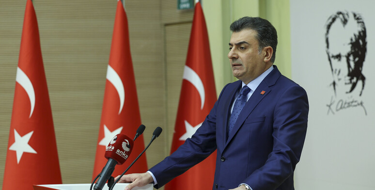 Zeynel Emre basın toplantısı,CHP 2026 vizyonu,asgari ücret eleştirisi, Ekrem İmamoğlu,kayyum, İHA tartışması,Özgür Özel,CHP erken seçim çağrısı,2025 yılı değerlendirmesi,TÜİK enflasyonu,ikili hukuk,Hukukun üstünlüğü endeksinde 148 ülke içinde 113. sıradayız,MESEM,uyuşturucu çeteleri