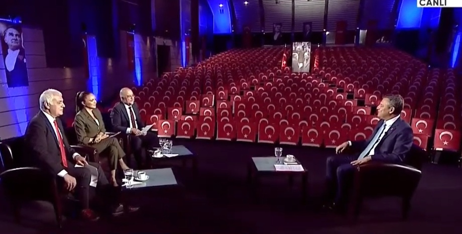 CHP Lideri Özel: Partiyi İktidara, Türkiye’yi; Güzel, Zengin, Özgür, Demokratik Yarınlara Taşıyacak Bir Yolda İlerliyoruz