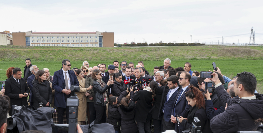 Cumhuriyet Halk Partisi Genel Başkanı Özgür Özel: “Bu Bayramın Erdoğan’a Yeni Bir Sürprizi Olacak”