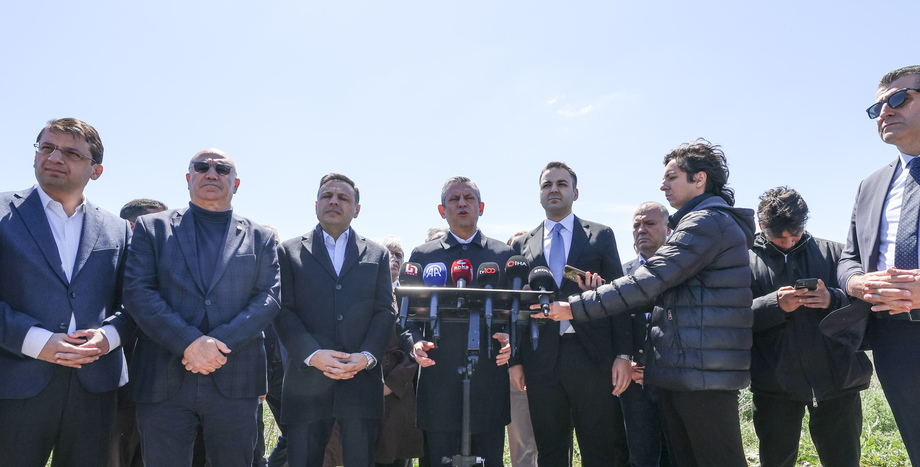 CHP Genel Başkanı Özgür Özel: “Adaletten Yana Olan Herkesi Başakşehir Mitingimize Bekliyoruz”
