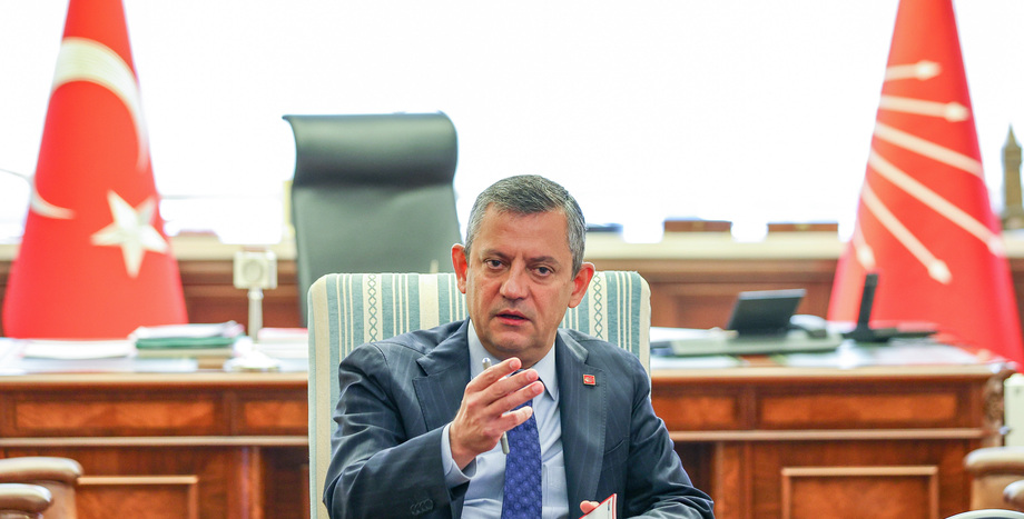 CHP Lideri Özgür Özel: “Barış Umudunun Bir Kez Daha Siyasi Çıkarlar Uğruna Heba Edilmesine Karşı Biz Buradayız”