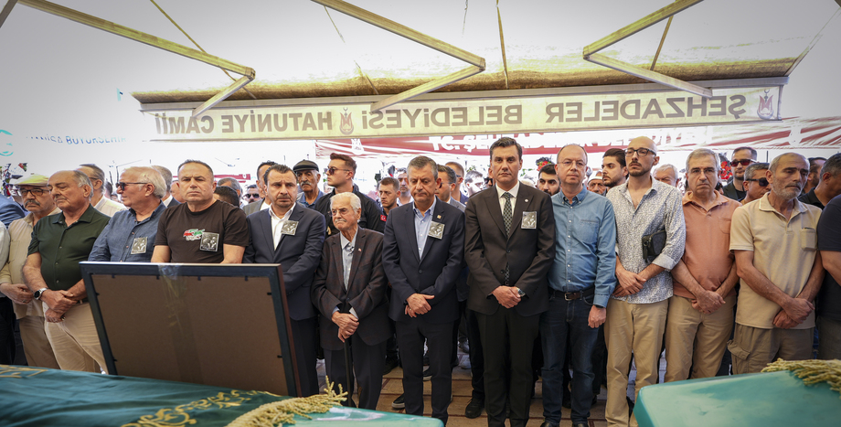 CHP Genel Başkanı Özgür Özel, Cemre Öğren’in Cenaze Törenine Katıldı