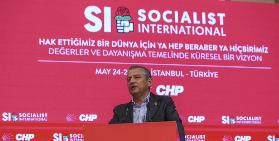 CHP Lideri Özgür Özel: “Türkiye, Sivil Bir Darbe Sürecinde; İmamoğlu ve Arkadaşları Siyaseten Tutuklu”