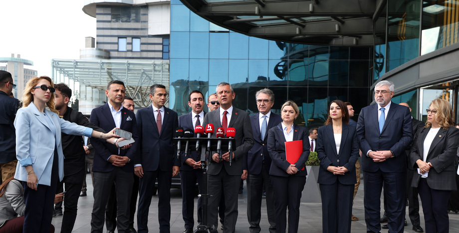 CHP Lideri Özgür Özel: “Süreçte İşveren Tarafıyla da Yakın İlişki ve İletişim Halinde Olacağız”