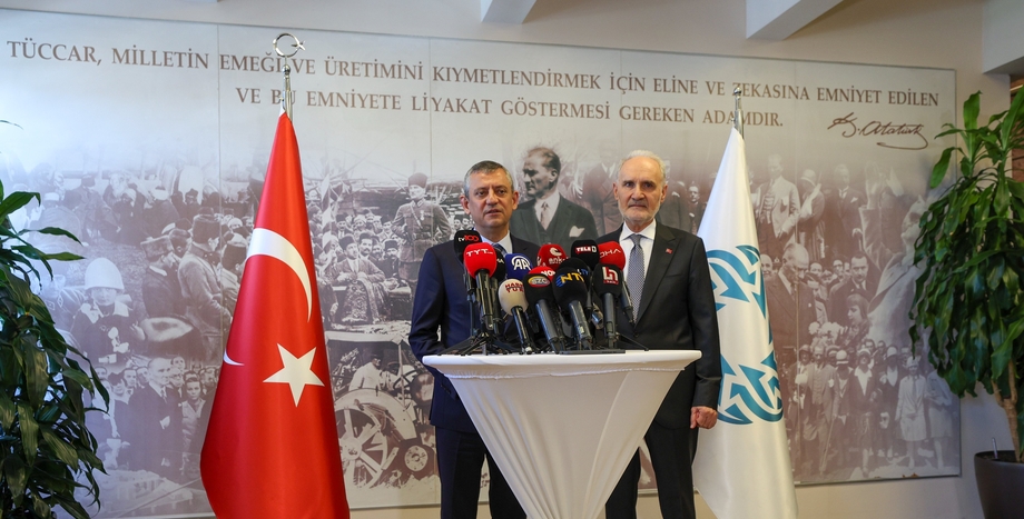 Cumhuriyet Halk Partisi Genel Başkanı Özgür Özel: “Ekonomimizi Sırtında Taşıyan Görünmez Kahramanların Konuğu Olduk”