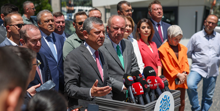 Cumhuriyet Halk Partisi Genel Başkanı Özgür Özel: “Yalanlama Yapacağız Derken Üç İddiayı da Doğruladılar”