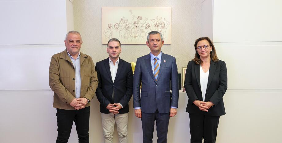 CHP Lideri Özgür Özel BirGün’e konuştu: Biz Eski Defterlerle Değil Halkın Veresiye Defteriyle Uğraşıyoruz