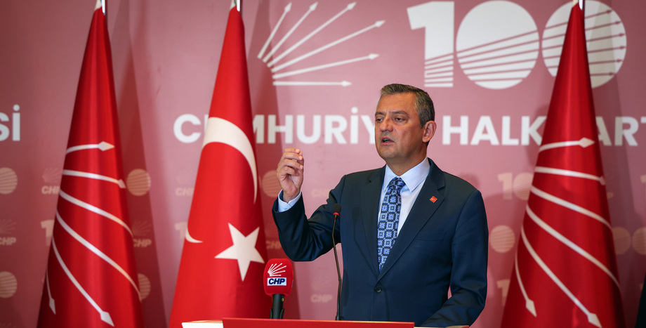CHP Lideri Özgür Özel: Hakan Fidan, CHP'nin Kurumsal Kimliğinden Özür Dilemelidir