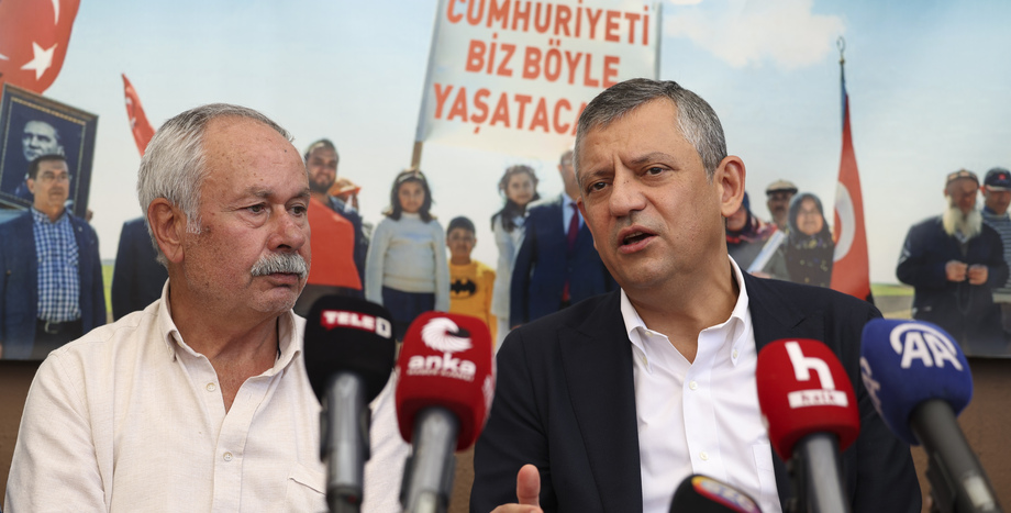 Cumhuriyet Halk Partisi Genel Başkanı Özgür Özel: “Gelecek Seçim Emekliler İçin Referandum”