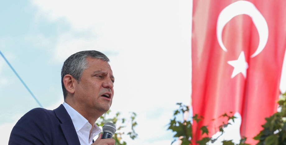 CHP Lideri Özel: “Herkes Bilsin; Erdoğan Belediye Başkanıyken Rüşvetten, Zimmetten ve Yolsuzluktan Yargılanmıştır”