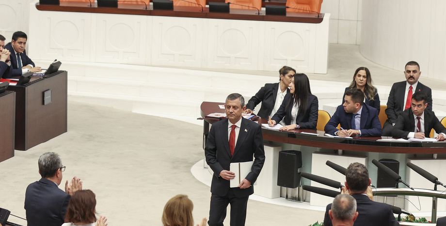 Cumhuriyet Halk Partisi Genel Başkanı Özgür Özel'den, Adalet Bakanı Yılmaz Tunç’a Soru Önergesi