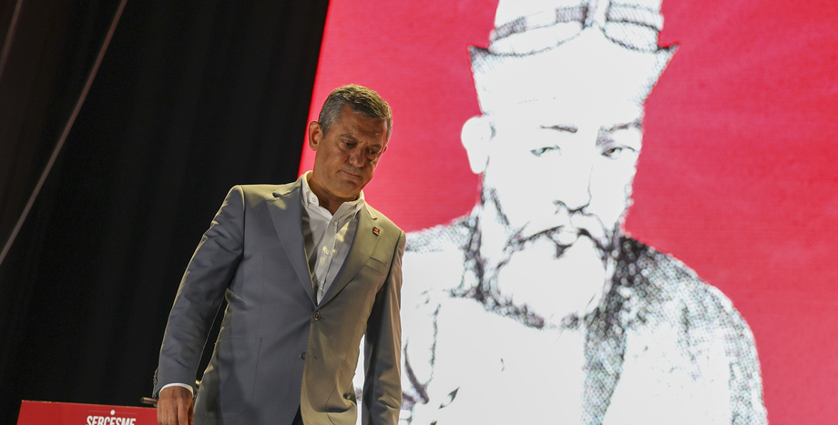 CHP Lideri Özel: Pir Sultan’ın Dediği Gibi Bizler Bu Yoldan Dönmeyiz, Hep Beraber Yürüyecek ve Hep Beraber Kazanacağız